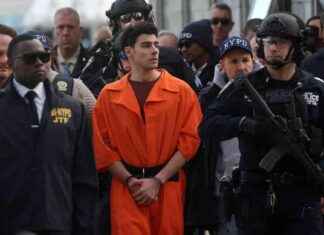 The Impact of NYPD’s Perp Walk on Luigi Mangione: A Critical Analysis the-mpact-of-nypds-perp-walk-on-luigi-mangione-a-critical-analysis