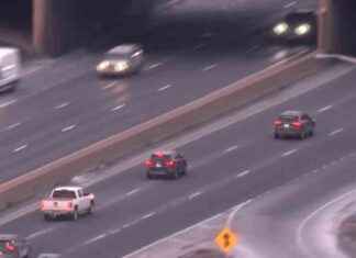 Dramatic High-Speed Chicago Expressway Police Chase Caught on Full Video dramatic-high-speed-chicago-expressway-police-chase-caught-on-full-video