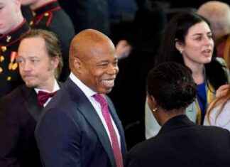 Eric Adams spotted in Washington D.C. with mystery duo: What was the Mayor up to on Monday? eric-adams-spotted-in-washington-dc-with-mystery-duo-what-was-the-mayor-up-to-on-monday