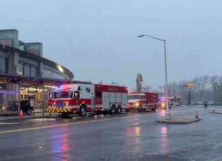 Man Arrested at Trenton Transit Center for Bringing Firearms onto Amtrak Train man-arrested-at-trenton-transit-center-for-bringing-firearms-onto-amtrak-train