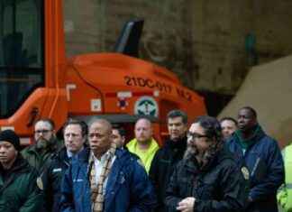 NYC Mayor Adams Discusses Trump Meeting, Pardon Not Mentioned nyc-mayor-adams-discusses-trump-meeting-pardon-not-mentioned