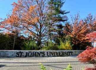Thief Steals $300 from St. John’s University Church in Queens, NYPD Reports thief-steals-300-from-st-johns-university-church-in-queens-nypd-reports