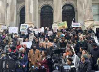 Critics Slam NYC Mayor Adams’ Sanctuary Policy Stance critics-slam-nyc-mayor-adams-sanctuary-policy-stance