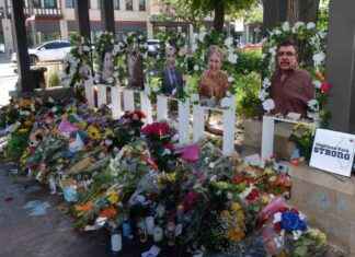 Highland Park Parade Shooting Trial Set to Begin Monday highland-park-parade-shooting-trial-set-to-begin-monday