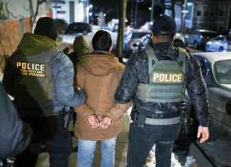 NYC Guidance on Dealing with Immigration Officers: FAQs Answered nyc-guidance-on-dealing-with-mmigration-officers-faqs-answered