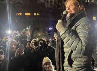 Supporting Trans Teens and Parents in NYC for Gender-Affirming Care supporting-trans-teens-and-parents-in-nyc-for-gender-affirming-care