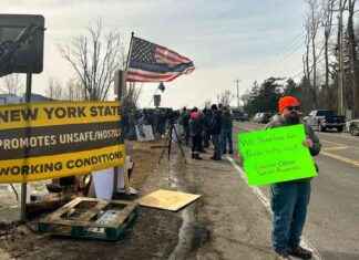 2,000 Prison Guards Fired in New York State for Wildcat Strike 2000-prison-guards-fired-in-new-york-state-for-wildcat-strike