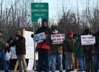 NY Officials Offer Striking Corrections Officers Deal, Bypassing Union ny-officials-offer-striking-corrections-officers-deal-bypassing-union