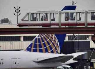 FAA Reduces Flights at Newark Airport to Address Delays and Equipment Failures faa-reduces-flights-at-newark-airport-to-address-delays-and-equipment-failures