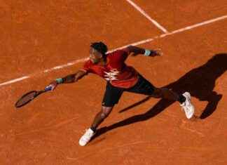 Gaël Monfils: Embracing Unconventional Success in Tennis gal-monfils-embracing-unconventional-success-in-tennis