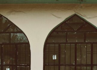 Hempstead Turnpike Secrets: Discover Hidden Gems and Local Tips