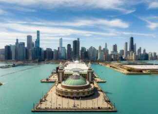 Stay Safe: Officials Warn of Memorial Day Weekend Crowds in Chicago stay-safe-officials-warn-of-memorial-day-weekend-crowds-in-chicago