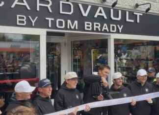 Tom Brady Grand Opening: New Shop in the Hamptons tom-brady-grand-opening-new-shop-in-the-hamptons
