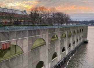 Tragic Explosion on Hudson River Tanker Claims 1 Life, Injures 2 tragic-explosion-on-hudson-river-tanker-claims-1-life-njures-2