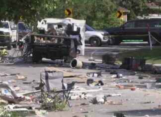 Video: Truck with Leaking Propane Tank Explodes in Western Suburbs video-truck-with-leaking-propane-tank-explodes-in-western-suburbs