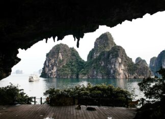 Hempstead Bay Secrets: Discover Stunning Views and Hidden Gems